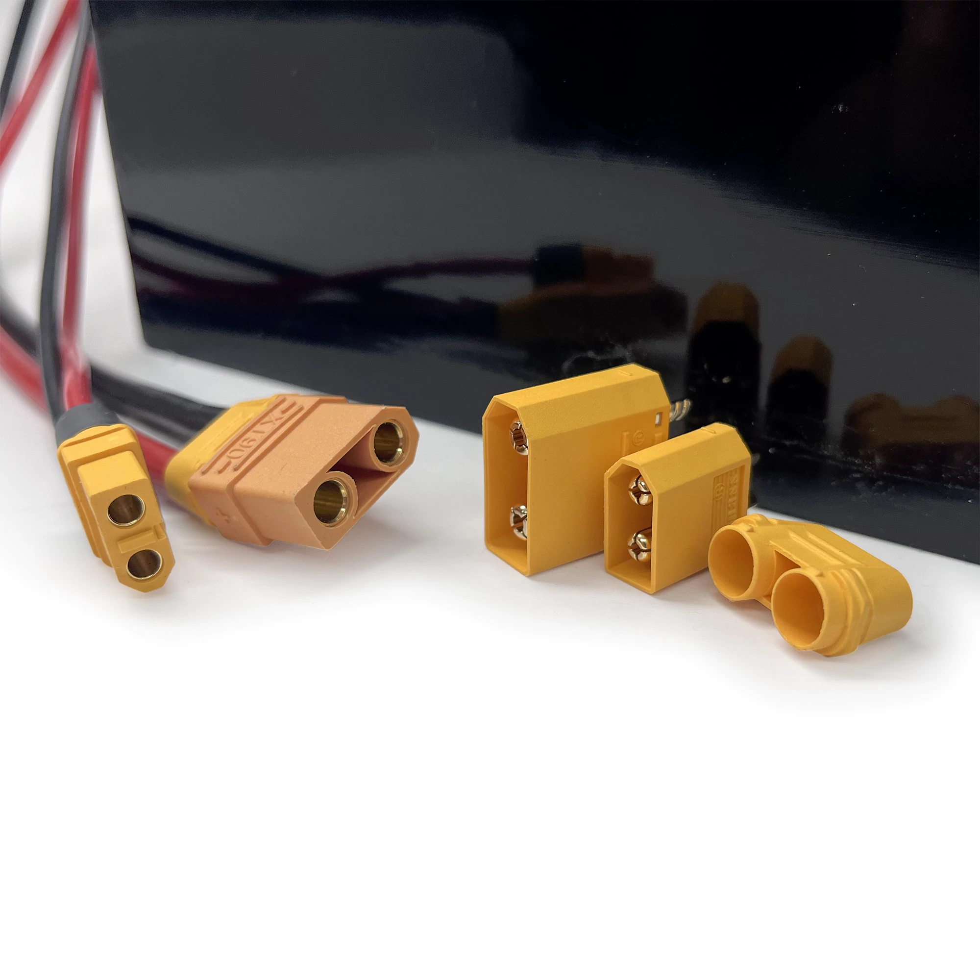 סוללה לטרקטורון 60V 26A 5C – תמונה 3